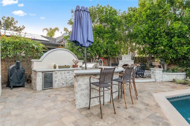 2 Pointe Circle, Ladera Ranch, CA 92694