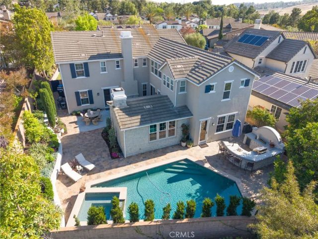 2 Pointe Circle, Ladera Ranch, CA 92694