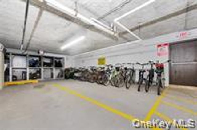 750 Broadway W 3M, Long Beach, NY 11561