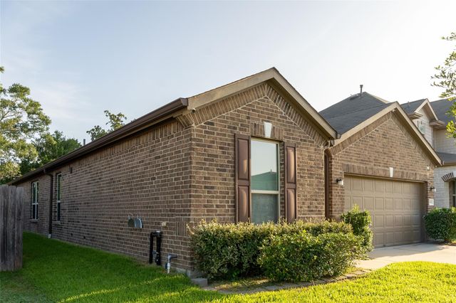 2850 Cayden Creek Way, Conroe, TX 77304