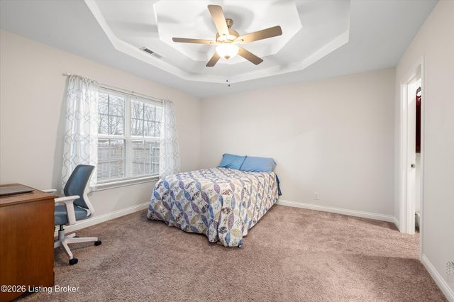 6713 Eagle Wood Dr, Louisville, KY 40272