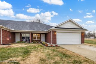 6713 Eagle Wood Dr, Louisville, KY 40272