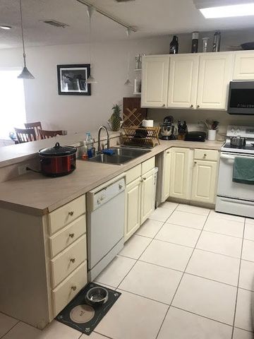 1409 W Highway 98, UNIT 103, Mary Esther, FL 32569