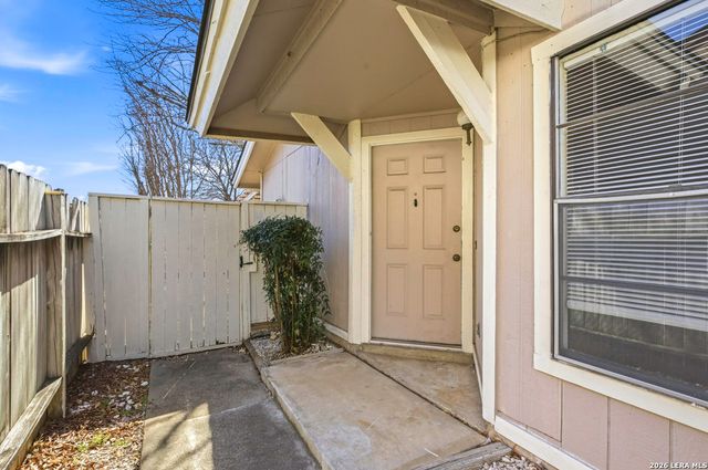 6730 Spring Front, San Antonio, TX 78249