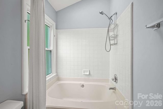 612 Grays Creek Lane, Charlotte, NC 28214