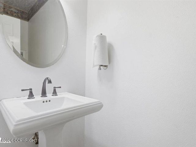4243 Birch Run Drive, Anchorage, AK 99507
