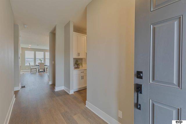 17515 Greenleaf Drive, Omaha, NE 68136