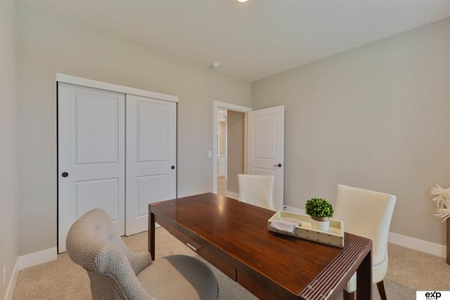 17515 Greenleaf Drive, Omaha, NE 68136