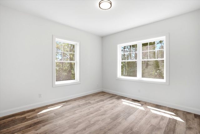 14 Prescott Heights Road, Hooksett, NH 03106
