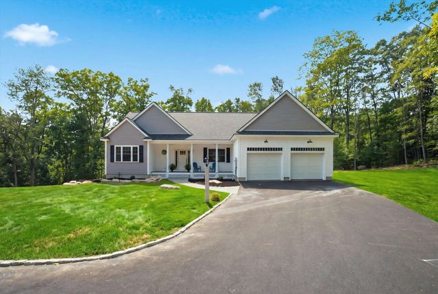 14 Prescott Heights Road, Hooksett, NH 03106