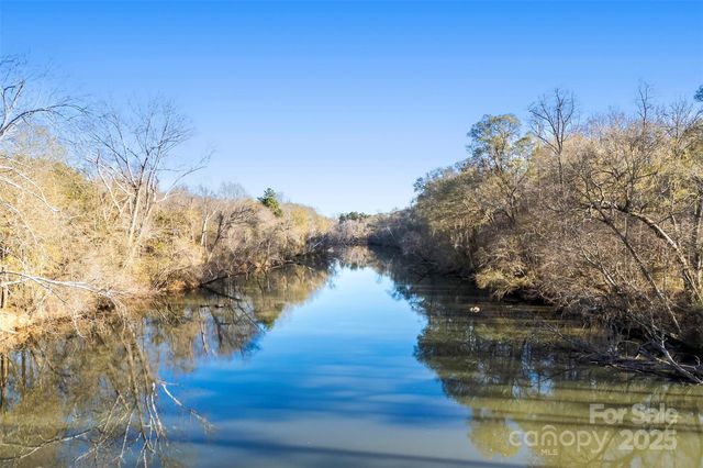 1102 Catawba Run Road, Lowell, NC 28098