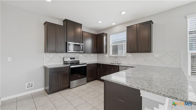 567 Pebble Bend, New Braunfels, TX 78130