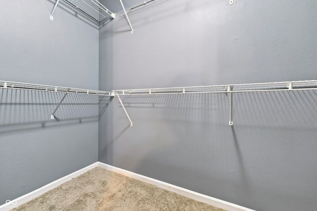 8605 Bluff Point Way, Camby, IN 46113
