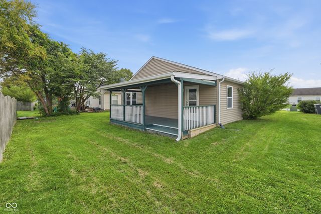 8605 Bluff Point Way, Camby, IN 46113
