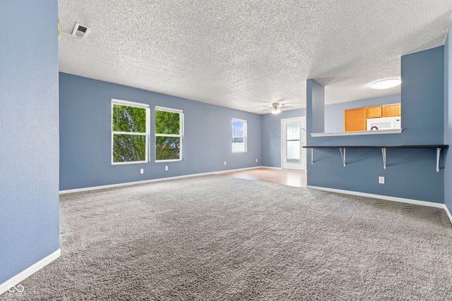 8605 Bluff Point Way, Camby, IN 46113