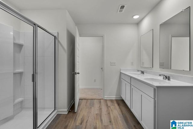 280 HALIFAX LANE, Chelsea, AL 35043