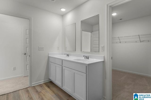 280 HALIFAX LANE, Chelsea, AL 35043