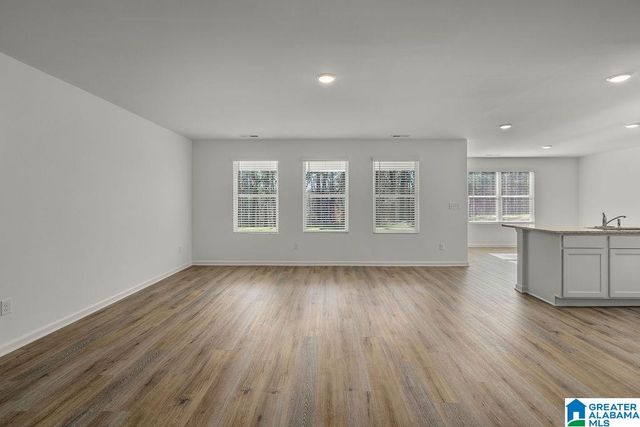 280 HALIFAX LANE, Chelsea, AL 35043