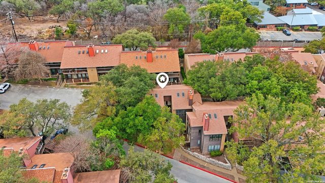 8633 Datapoint Dr Apt 270, San Antonio, TX 78229