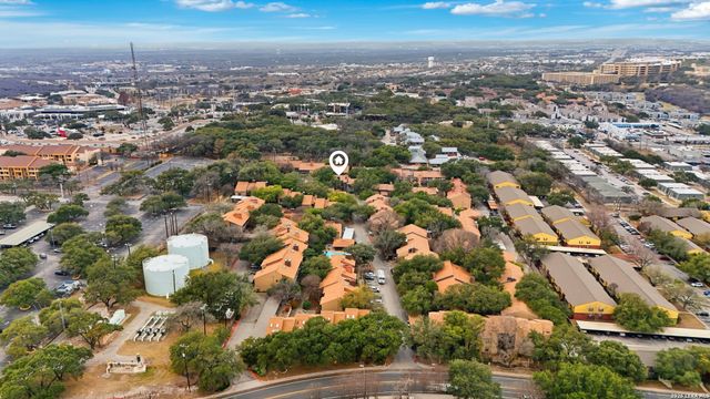 8633 Datapoint Dr Apt 270, San Antonio, TX 78229