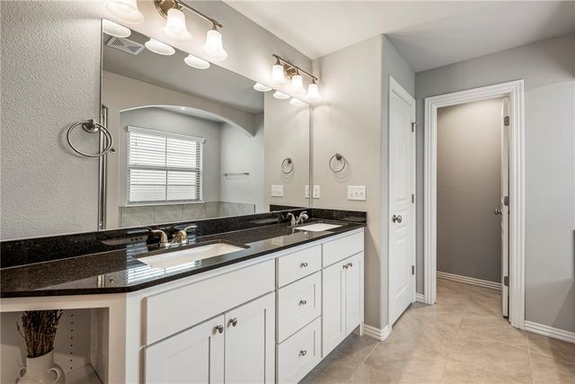 4004 SW Flintstone Way, Bentonville, AR 72713