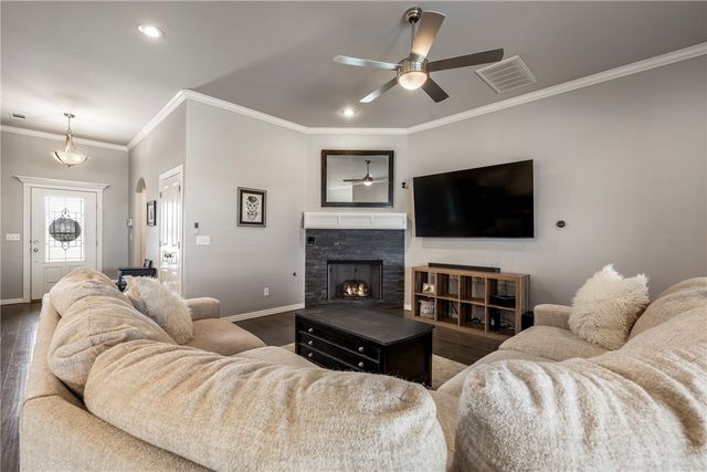 4004 SW Flintstone Way, Bentonville, AR 72713