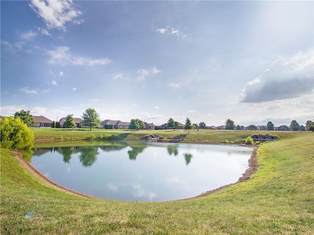 4004 SW Flintstone Way, Bentonville, AR 72713