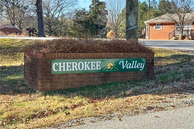 298 Apache Drive, Winston-salem, NC 27107