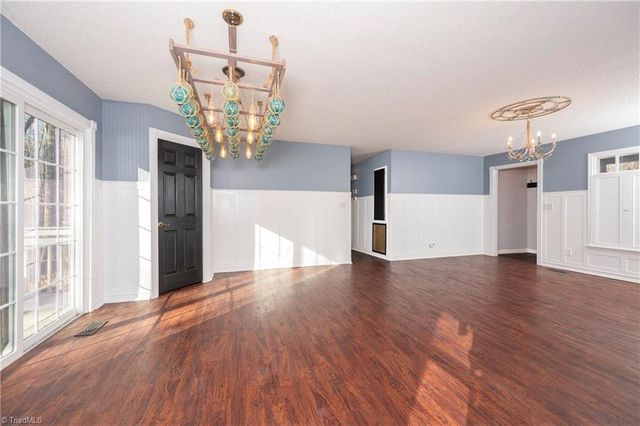 298 Apache Drive, Winston-salem, NC 27107