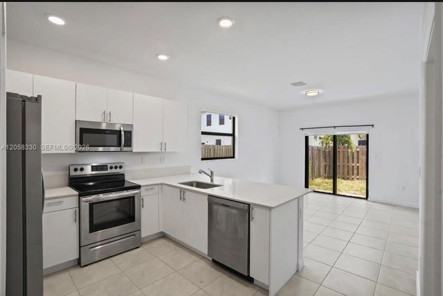 11919 SW 247th Terrace, Homestead, FL 33032