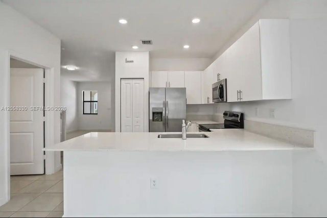 11919 SW 247th Terrace, Homestead, FL 33032