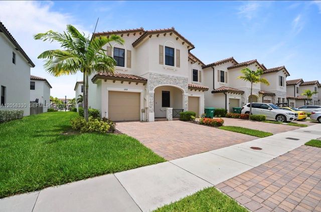 11919 SW 247th Terrace, Homestead, FL 33032