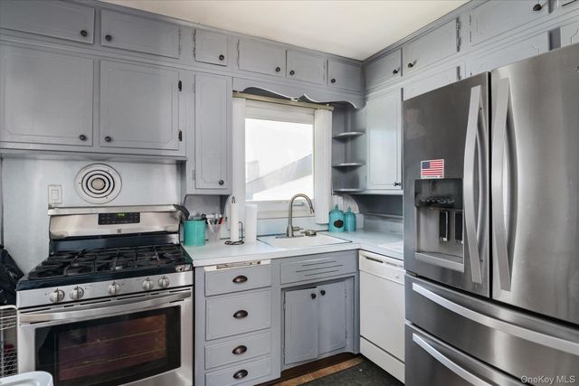 857 Virginia Avenue, North Bellmore, NY 11710