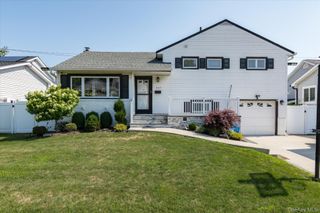 857 Virginia Avenue, North Bellmore, NY 11710