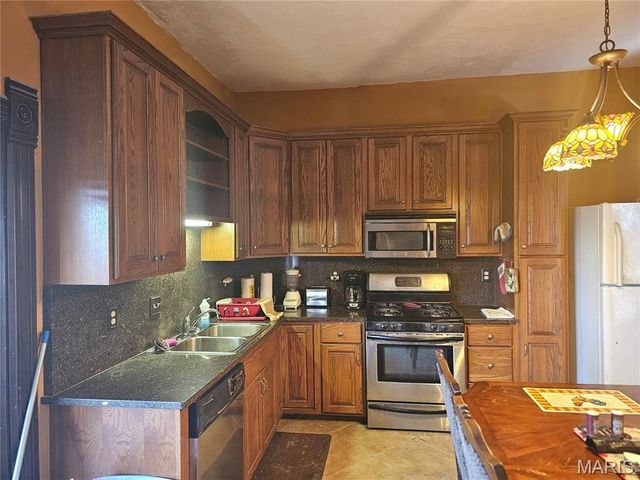 1143 George Street, Chester, IL 62233