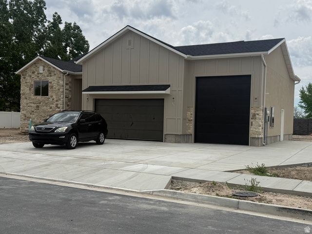 3031 W SOLACE ST, Syracuse, UT 84075