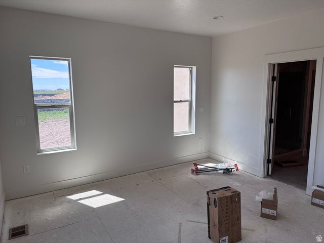3031 W SOLACE ST, Syracuse, UT 84075