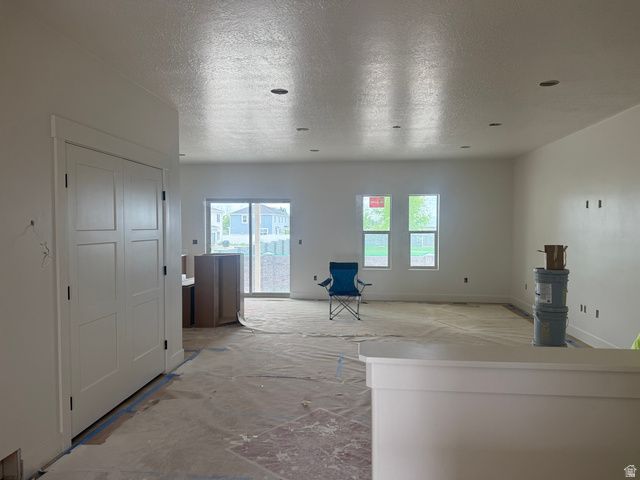 3031 W SOLACE ST, Syracuse, UT 84075
