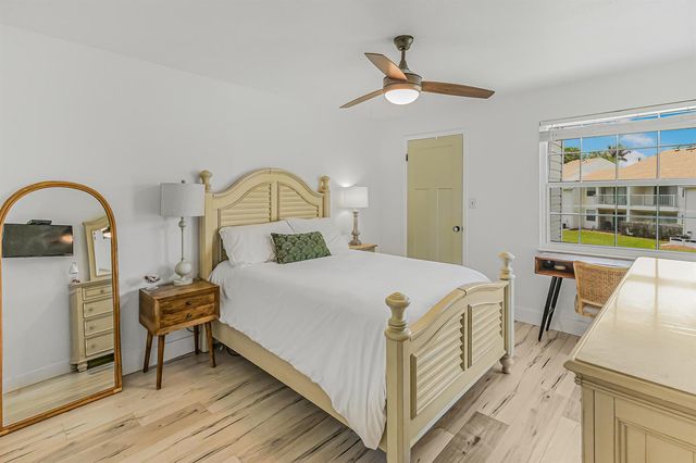 1850 Charlesmont Drive 119, Indialantic, FL 32903