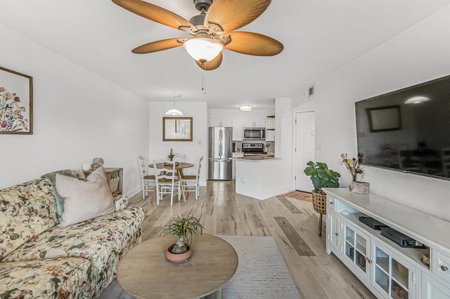 1850 Charlesmont Drive 119, Indialantic, FL 32903