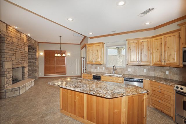 7909 LONDON Court, Amarillo, TX 79119