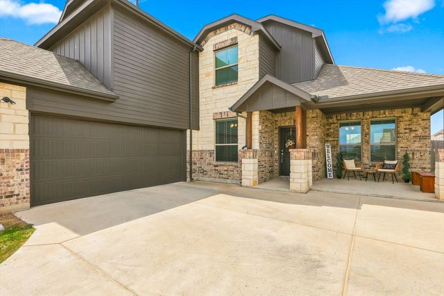 401 Llano Lane, Red Oak, TX 75154
