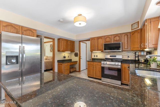 607 Salvia Lane, Guilderland, NY 12303