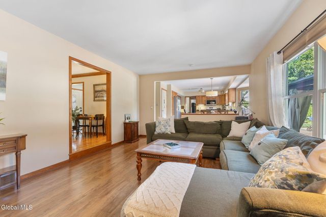 607 Salvia Lane, Guilderland, NY 12303