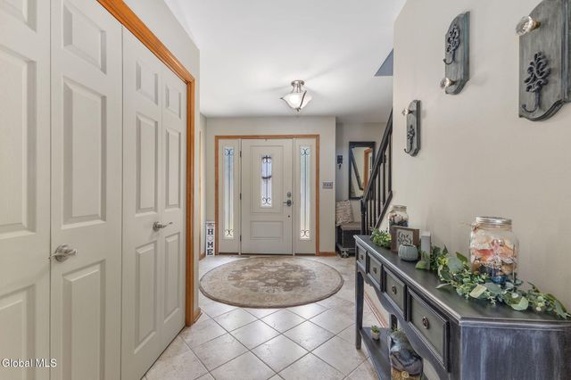 607 Salvia Lane, Guilderland, NY 12303