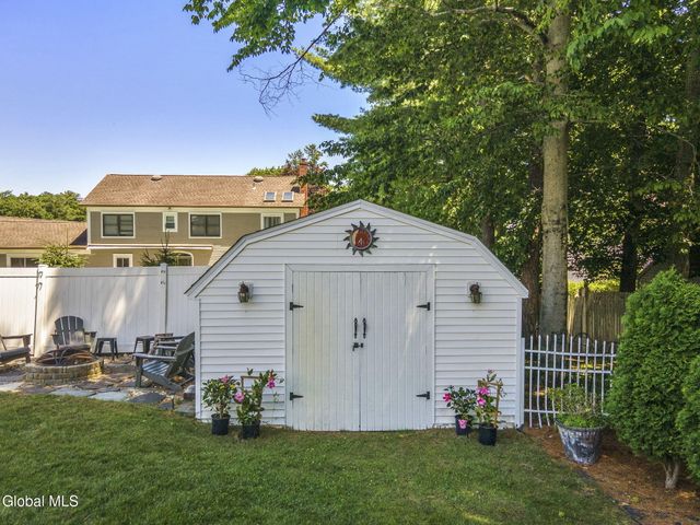 607 Salvia Lane, Guilderland, NY 12303