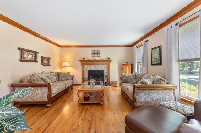 607 Salvia Lane, Guilderland, NY 12303
