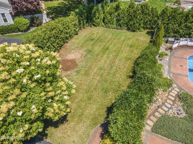 607 Salvia Lane, Guilderland, NY 12303