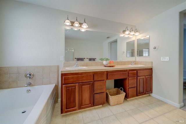 5210 Palladio Way, Fairfield, CA 94534