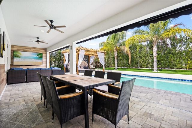8109 LUDINGTON CIRCLE, Orlando, FL 32836